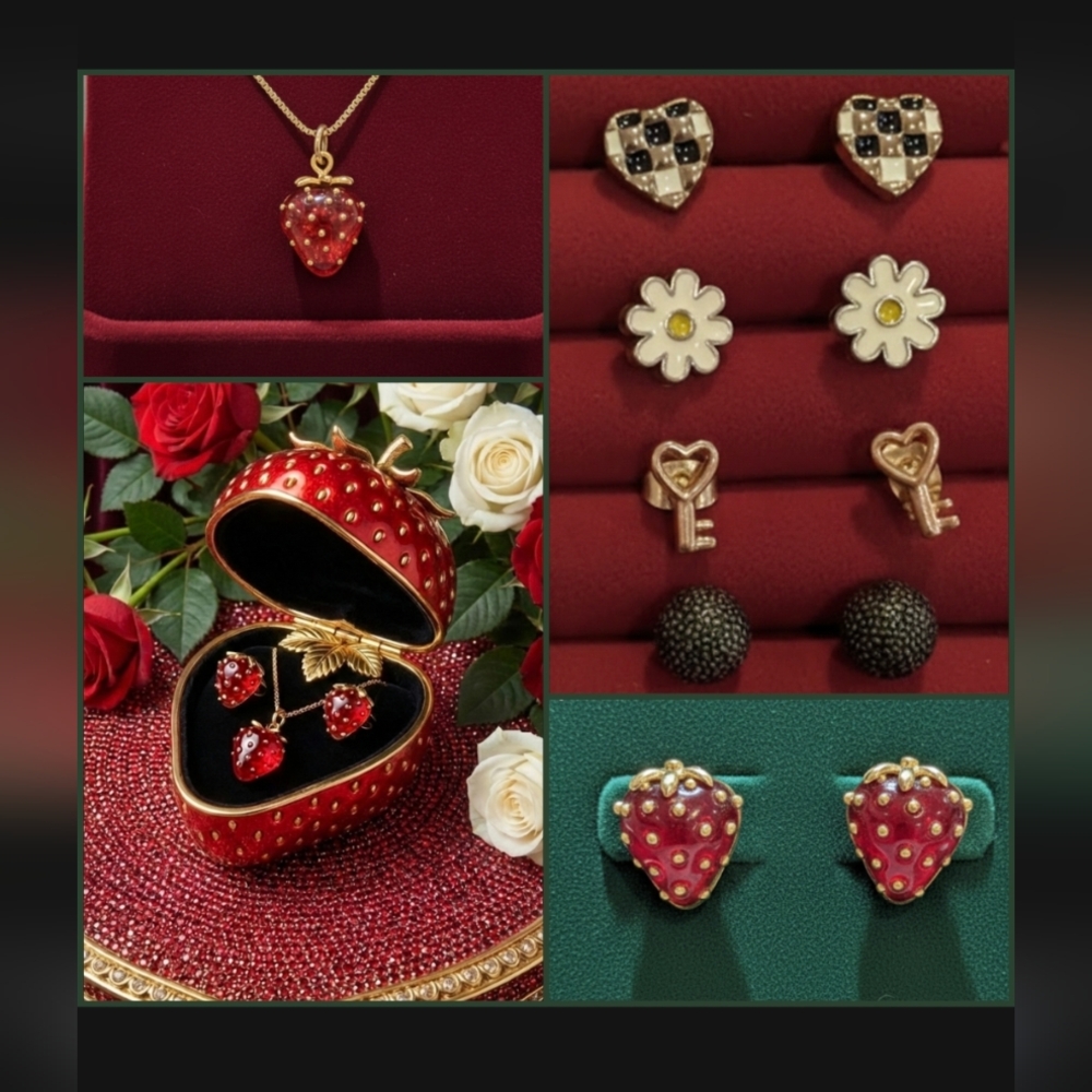 🍓Strawberry Earring & Necklace Bundle